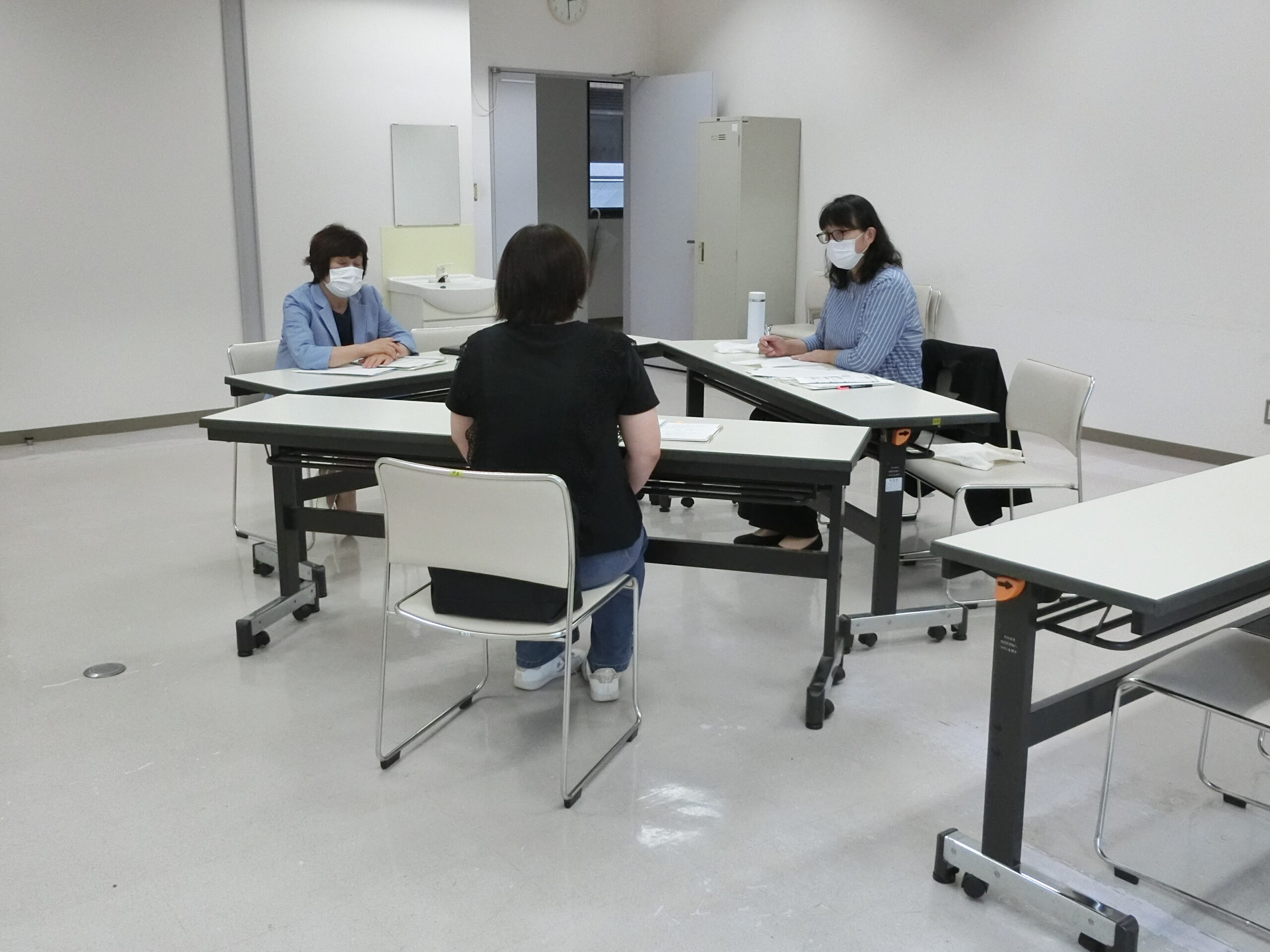 実践者養成コースの個別相談の様子