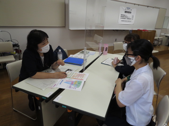 教員による進路相談会