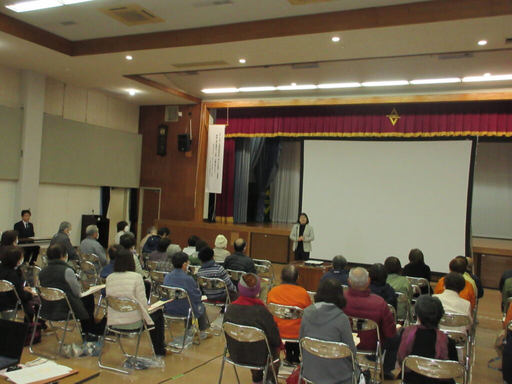 川原瑞代看護研究・研修センター長開会の挨拶